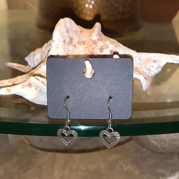 Silver Heart Dangle Earrings - Picture 4 of 4